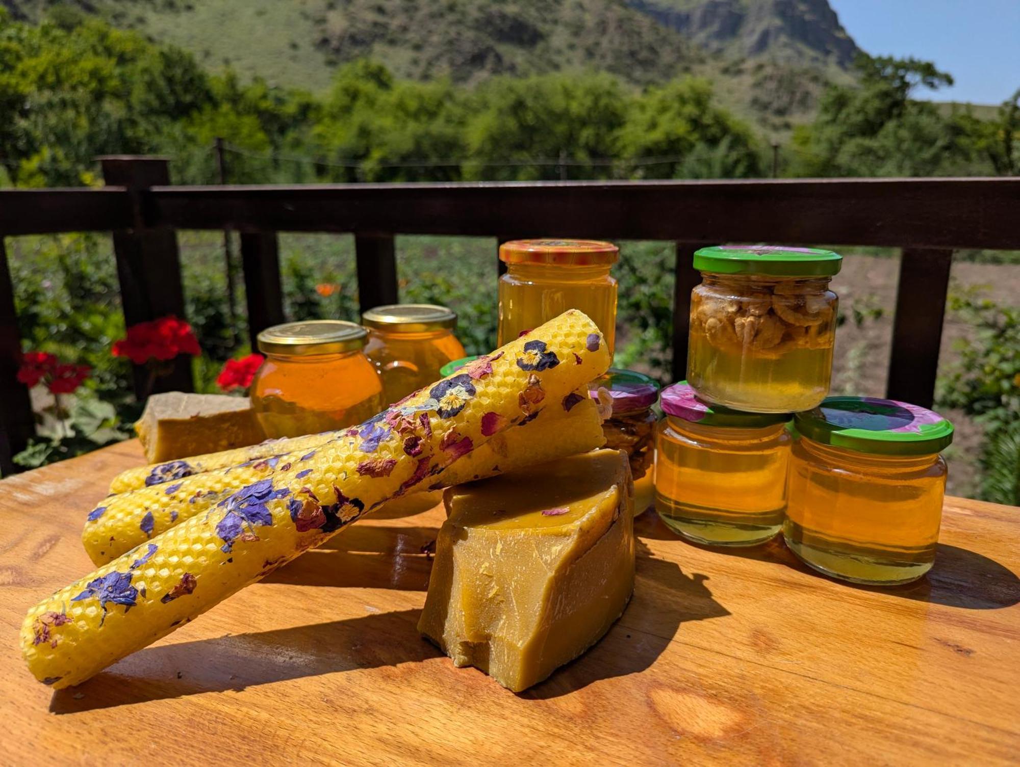 Bee House Hotel Pia Eksteriør billede
